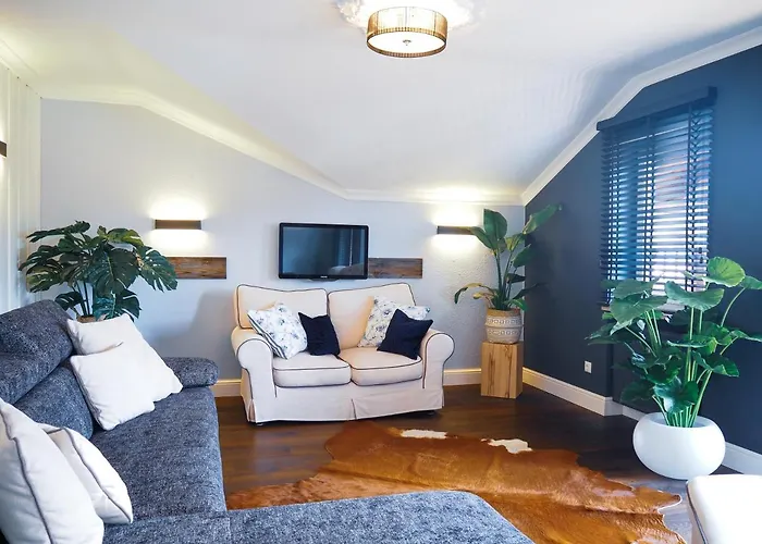 Отель Alpenliebe - Sauna & Whirlpool - 5*