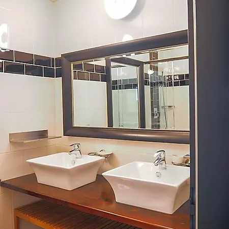 Отель Alpenliebe - Sauna & Whirlpool - 5*