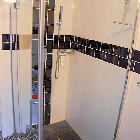 Отель Alpenliebe - Sauna & Whirlpool -